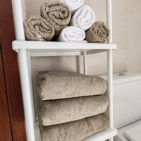 Paula Pool Adeje * אדחה